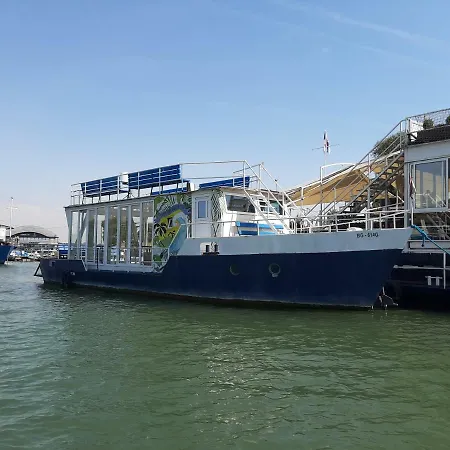 Tekne Sweet House On The River *
