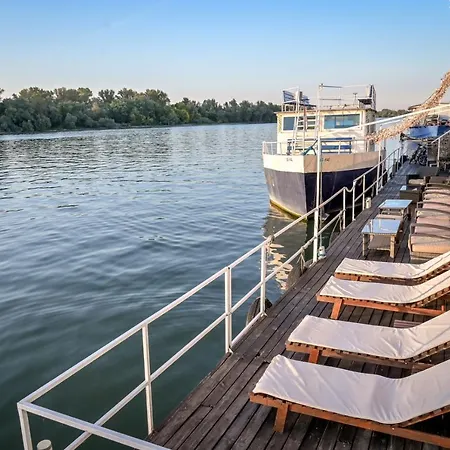 Sweet House On The River * Belgrad